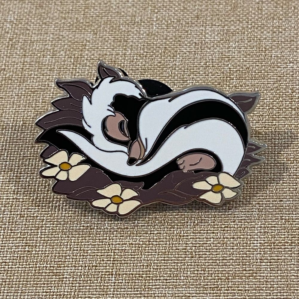 Disney Flower Sleeping - Bambi - Sweet Dreams - Mystery Pin